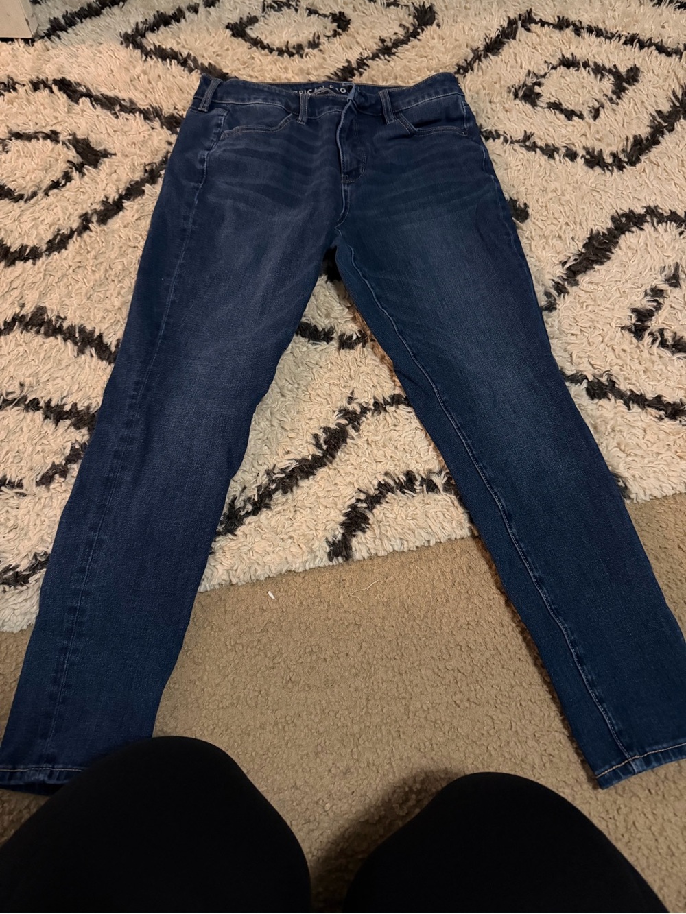 American Eagle Outfitters Dark Blue Women’s Skinny Jeans